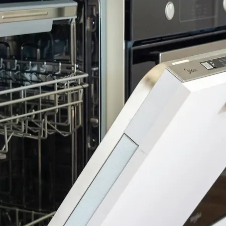 Lam - Ac -balcony Bratislava